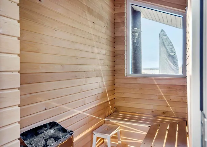 Lf15023-skals-lynderup-strand-2 Holiday home *