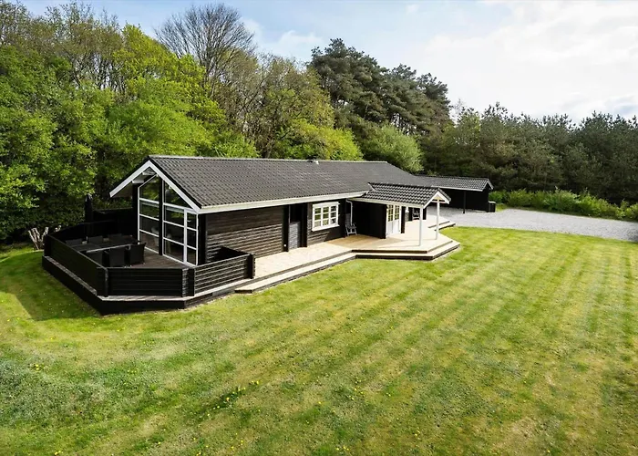 Lf15023-skals-lynderup-strand-2 Holiday home Skals